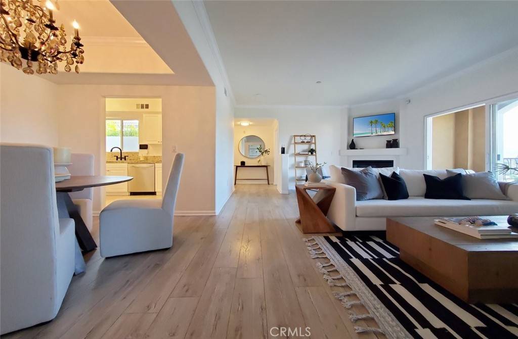 Los Angeles, CA 90034,3401 S Bentley AVE #306