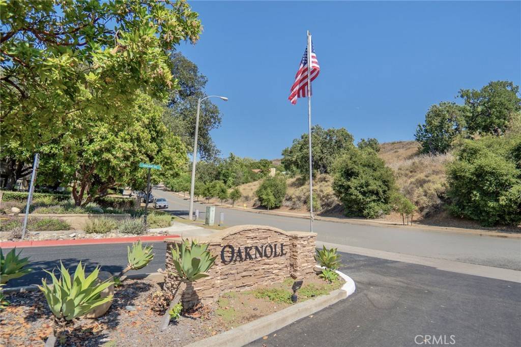 Thousand Oaks, CA 91360,327 Chestnut Hill CT #22