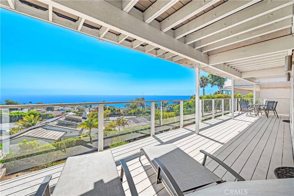 Laguna Beach, CA 92651,18 N Stonington RD