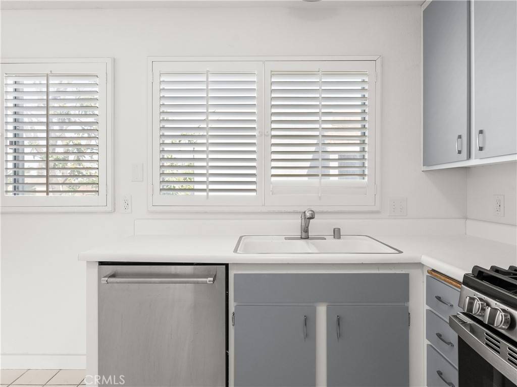 Irvine, CA 92604,199 Briarwood