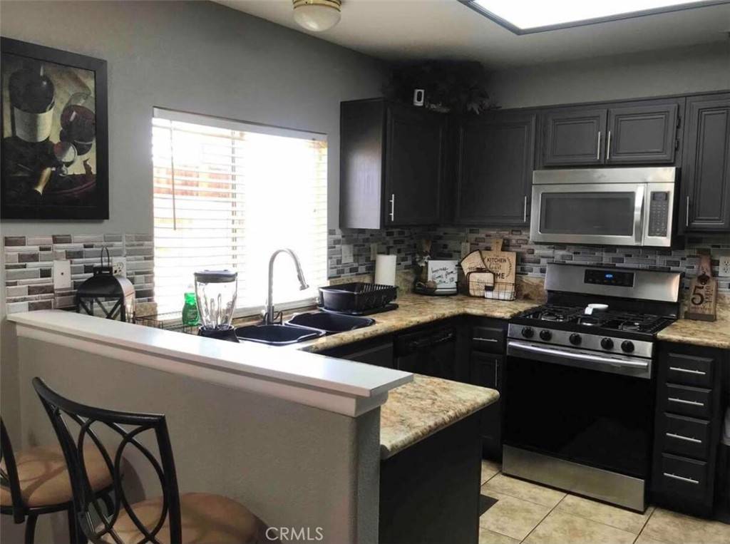 Victorville, CA 92392,13036 Madison CIR