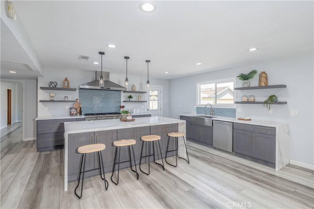 Rossmoor, CA 90720,12032 Wallingsford RD