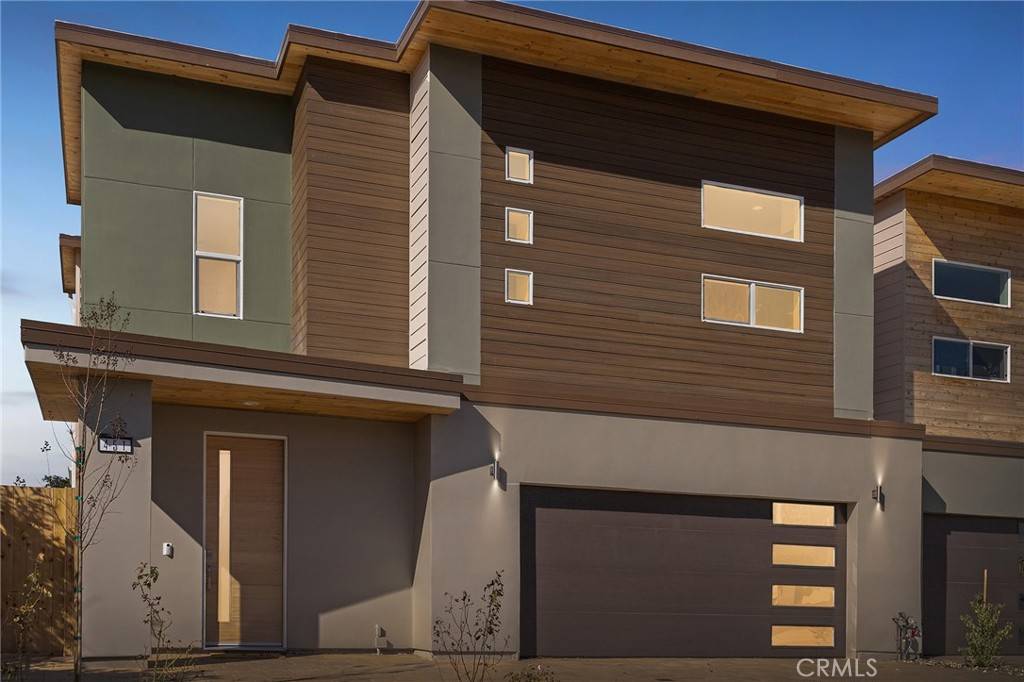 Grover Beach, CA 93433,451 N 13th ST