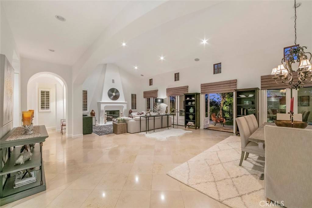 2 Meridian Newport Coast, CA 92657