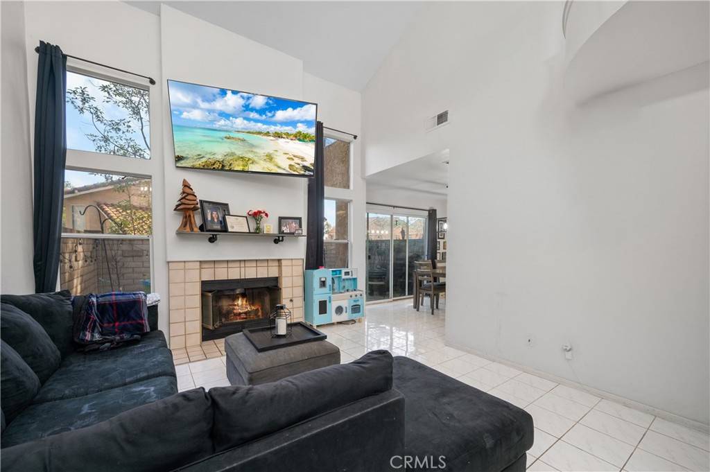 Lake Forest, CA 92679,19026 Canyon Meadows DR
