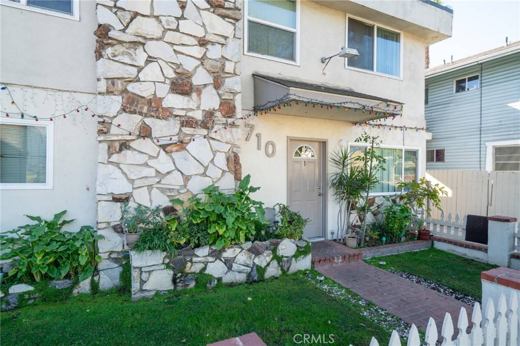 Long Beach, CA 90802,710 E 6th ST