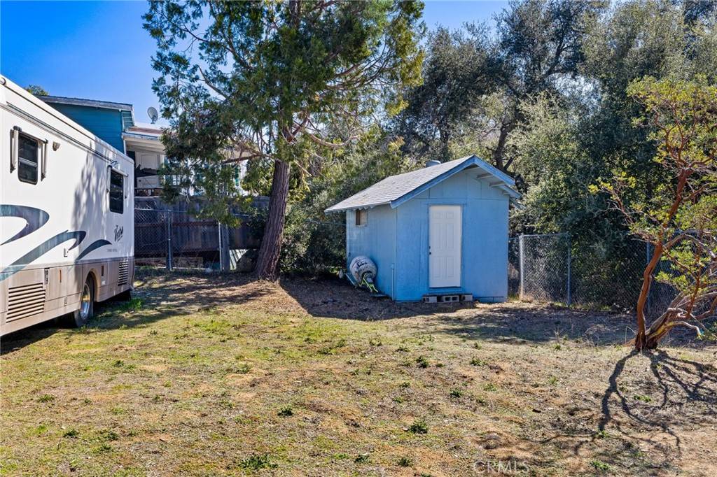Descanso, CA 91916,25131 Manzanita LN