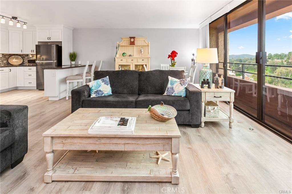 Laguna Woods, CA 92637,24055 Paseo Del Lago #1061