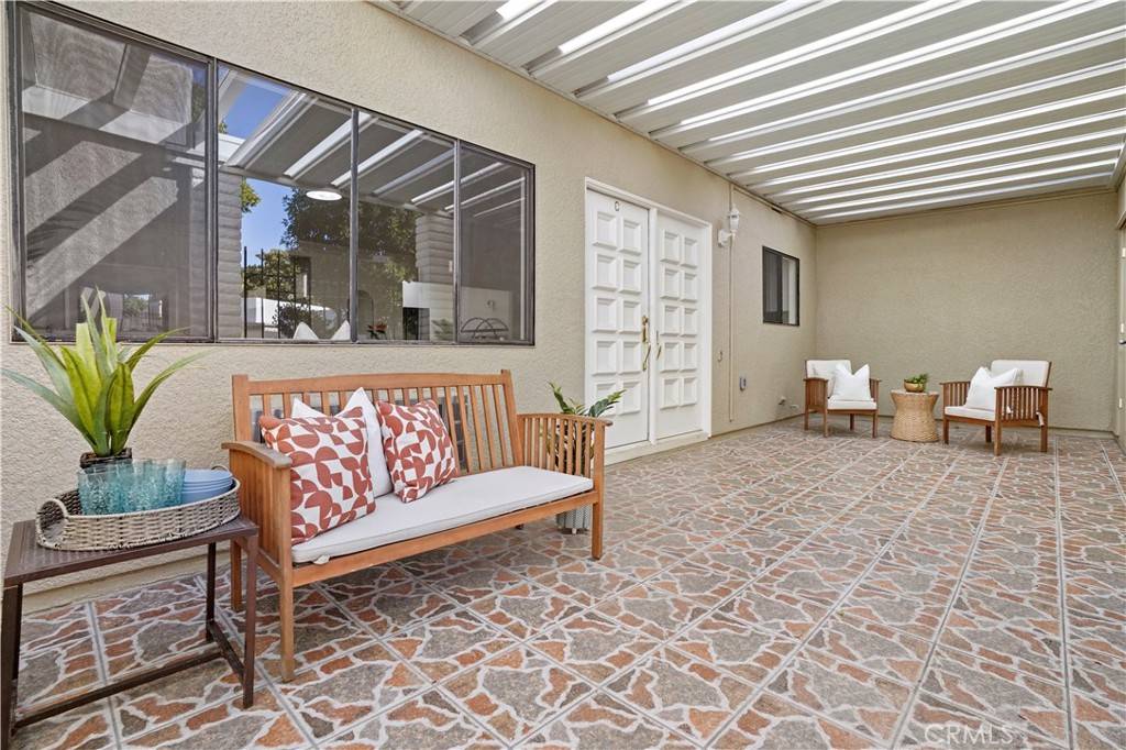 Laguna Woods, CA 92637,2085 Ronda Granada #C