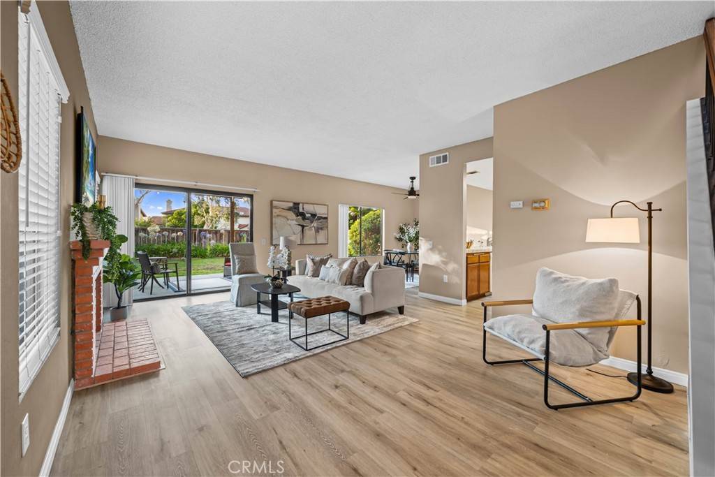 Carlsbad, CA 92010,3516 Landsford WAY