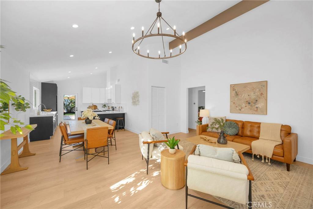 Mission Viejo, CA 92691,27412 Osuna