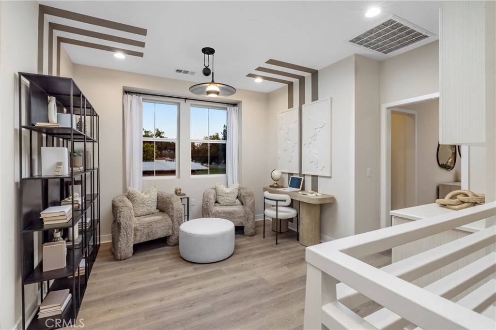 El Cajon, CA 92019,1307 Yannis CT