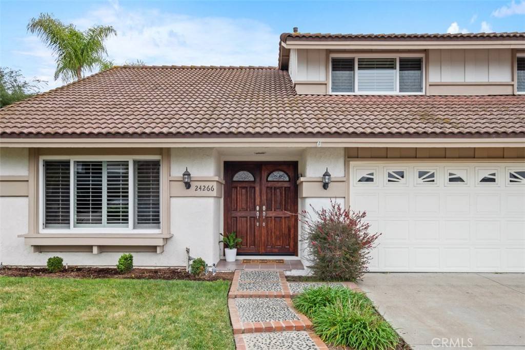 Mission Viejo, CA 92691,24266 Cataluna