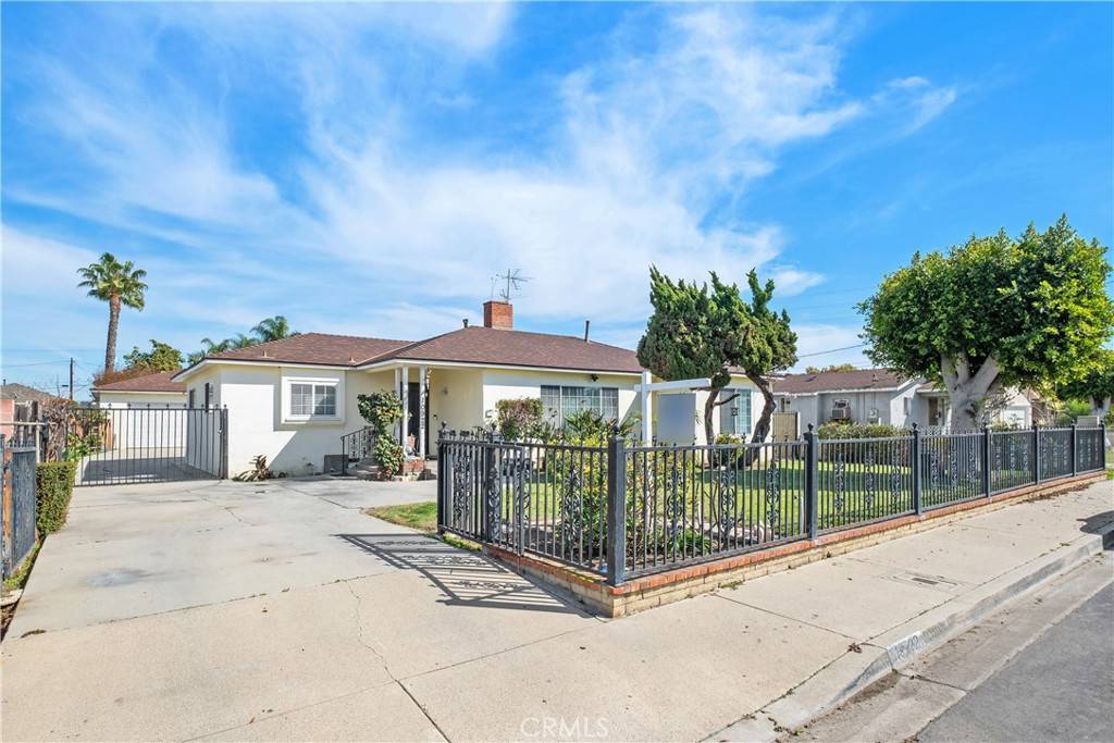 Anaheim, CA 92804,10922 Harcourt AVE