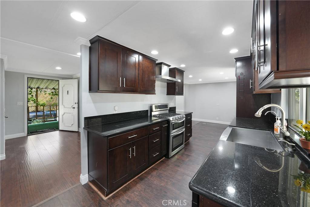 Westminster, CA 92683,9851 Bolsa #168