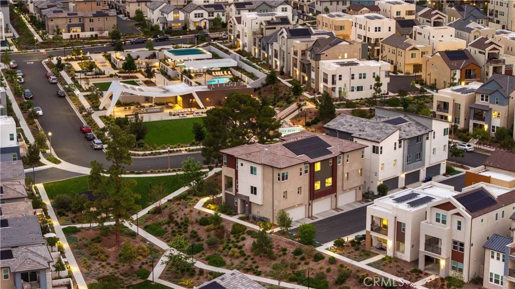 Irvine, CA 92618,127 Biome