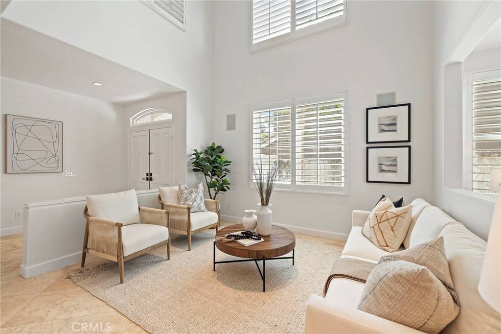 Tustin, CA 92782,13013 Maxwell DR