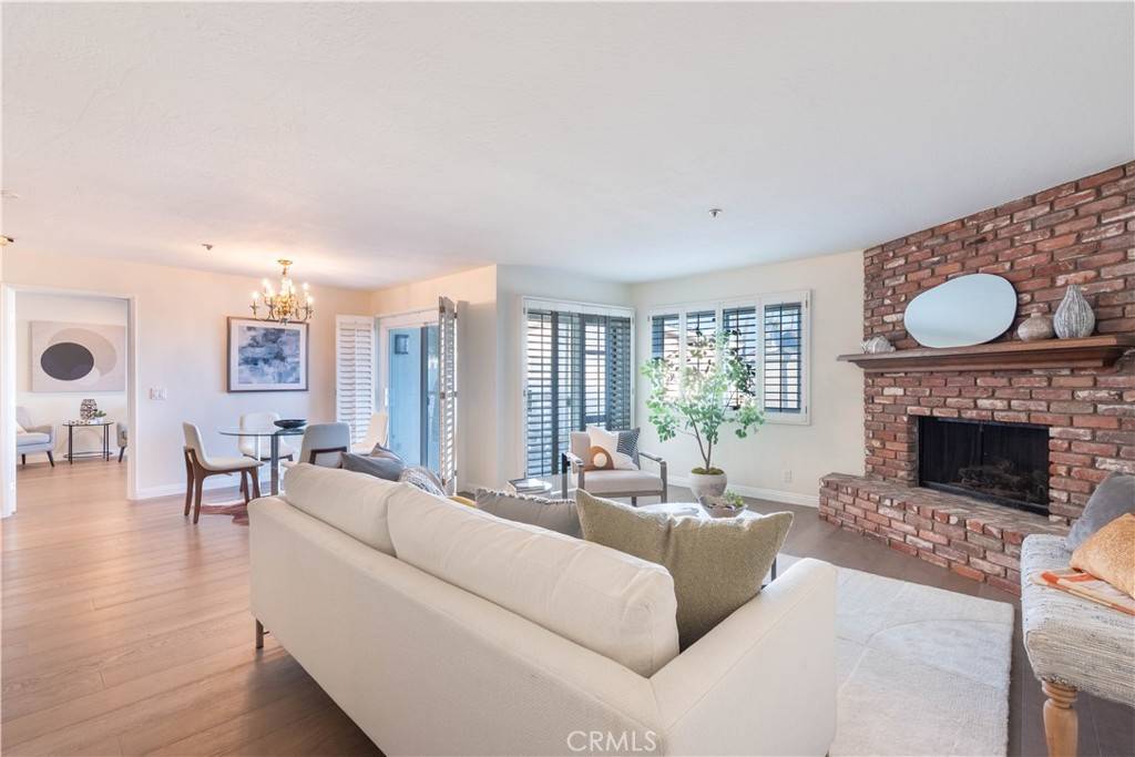 Huntington Beach, CA 92649,16255 Pacific CIR #CI201