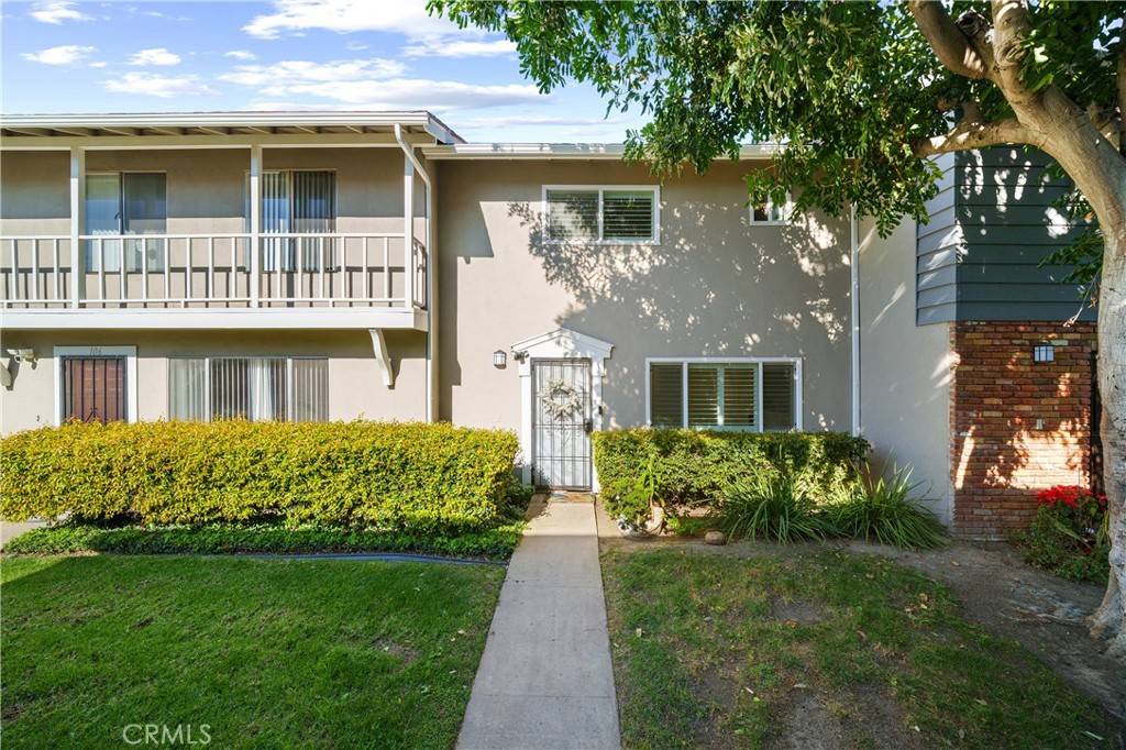 Tustin, CA 92780,1777 Mitchell AVE #107