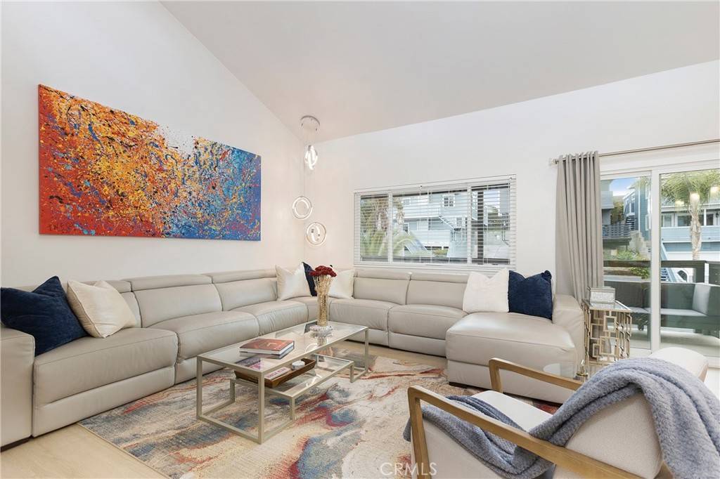 Dana Point, CA 92629,34052 Silver Lantern St #B