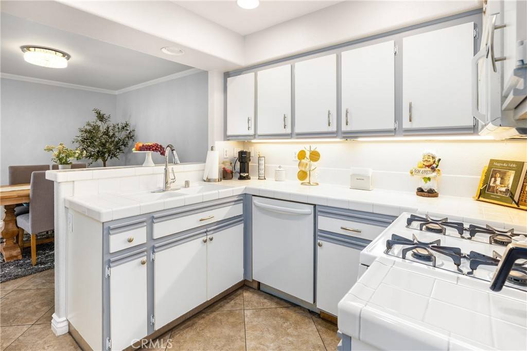 Anaheim Hills, CA 92808,7847 E Horizon View DR