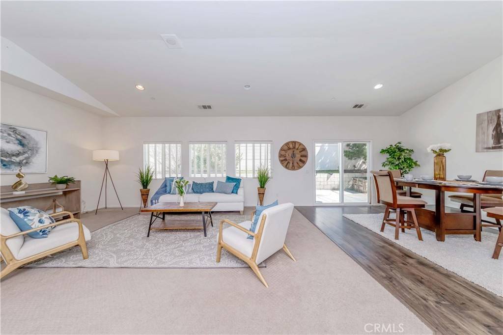 Jurupa Valley, CA 91752,4822 Marrieta ST