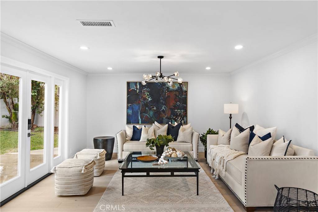 North Tustin, CA 92705,12712 Charmaine LN