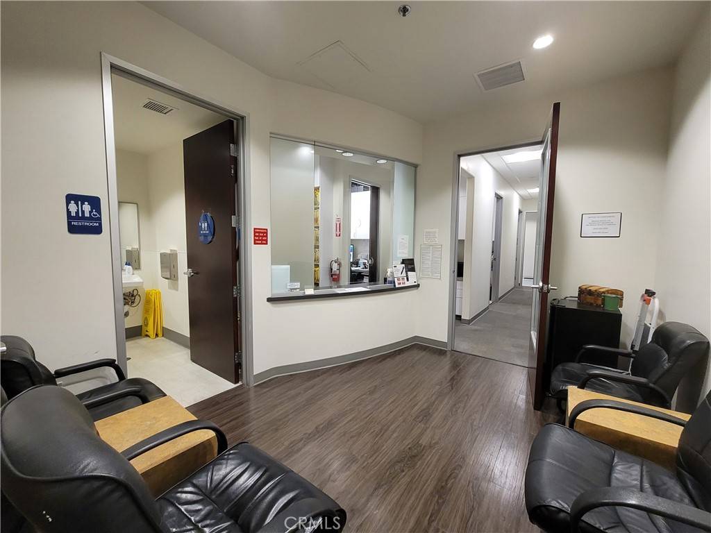 Irvine, CA 92618,22 Odyssey #130