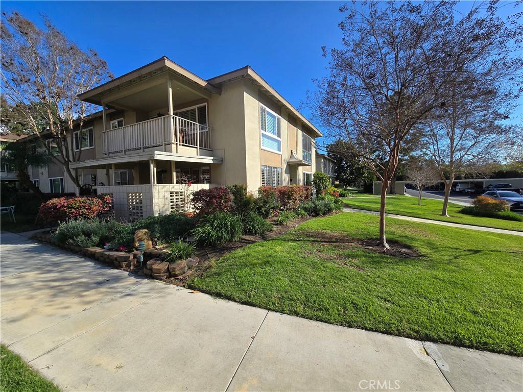 Laguna Woods, CA 92637,784 VIA LOS ALTOS #A