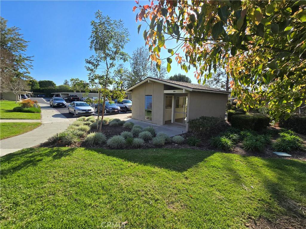 Laguna Woods, CA 92637,784 VIA LOS ALTOS #A