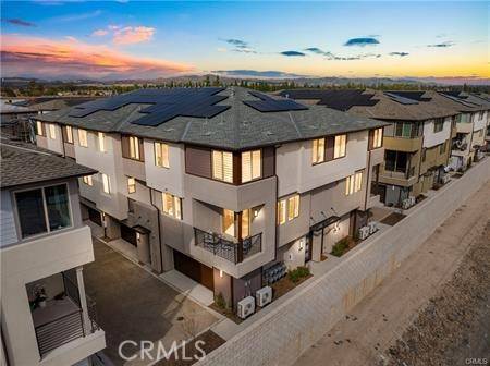 Placentia, CA 92870,1562 Topeka Ave #8