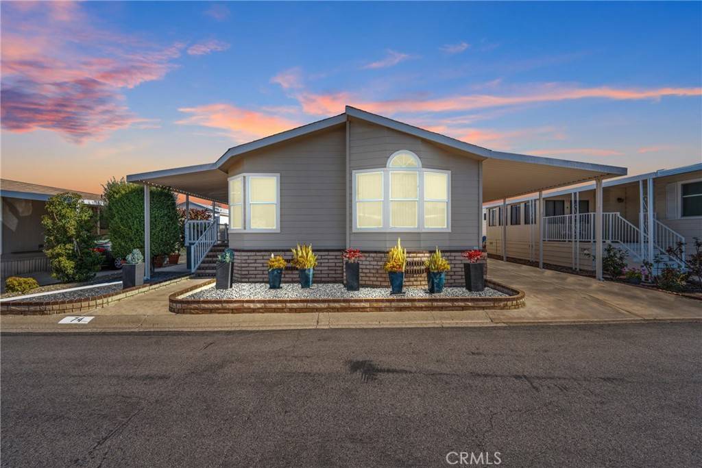 Irvine, CA 92618,14851 Jeffrey RD #74