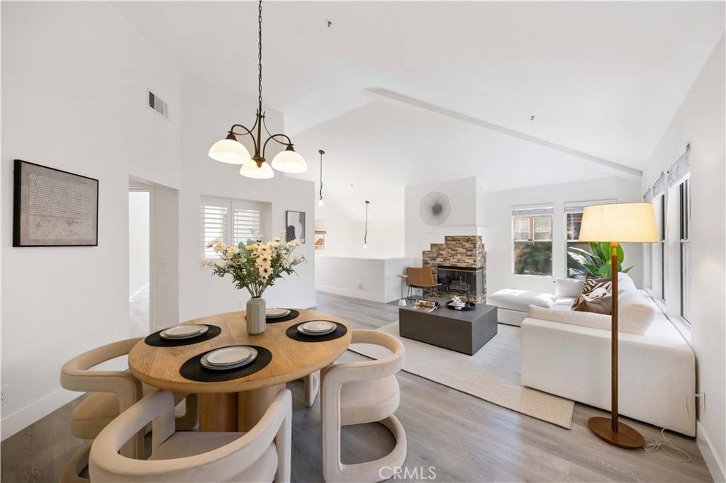 15 Ericson Aisle Irvine, CA 92620