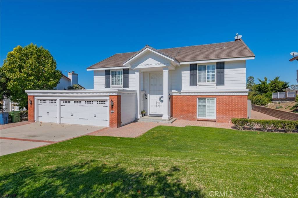 Rolling Hills Estates, CA 90274,43 Country LN