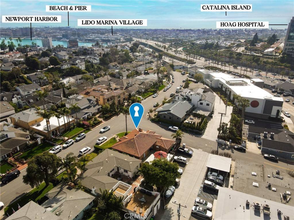Newport Beach, CA 92663,401 Holmwood DR