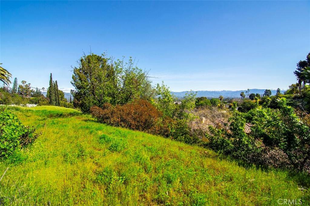 Tarzana, CA 91356,4551 Lindley Ave