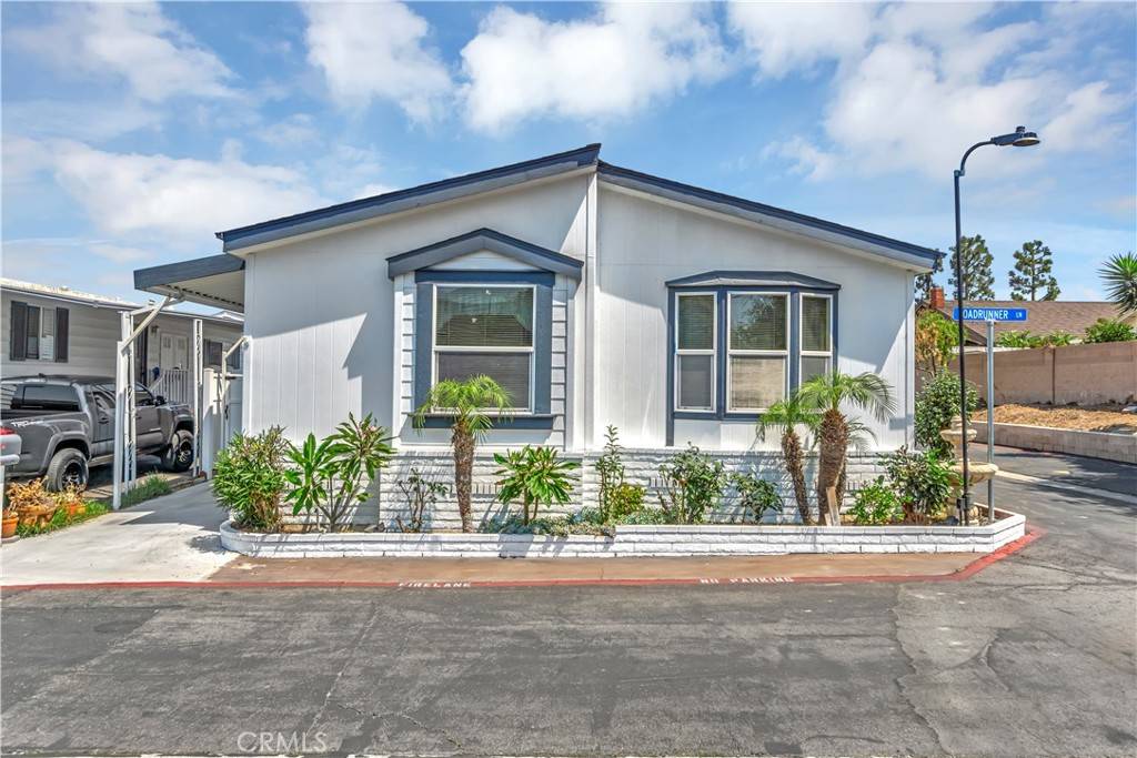 Fountain Valley, CA 92708,209 Road Runner LN