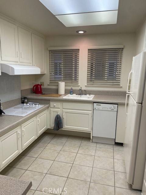 Laguna Woods, CA 92637,2143 Ronda Granada #Q