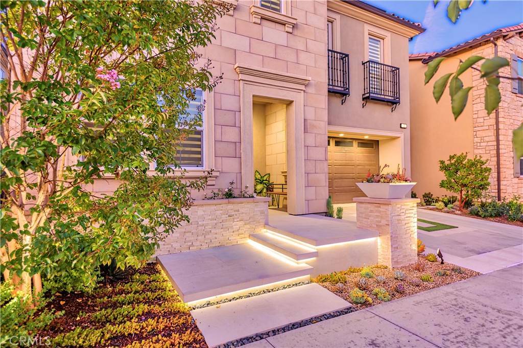 Lake Forest, CA 92630,305 Pinnacle DR