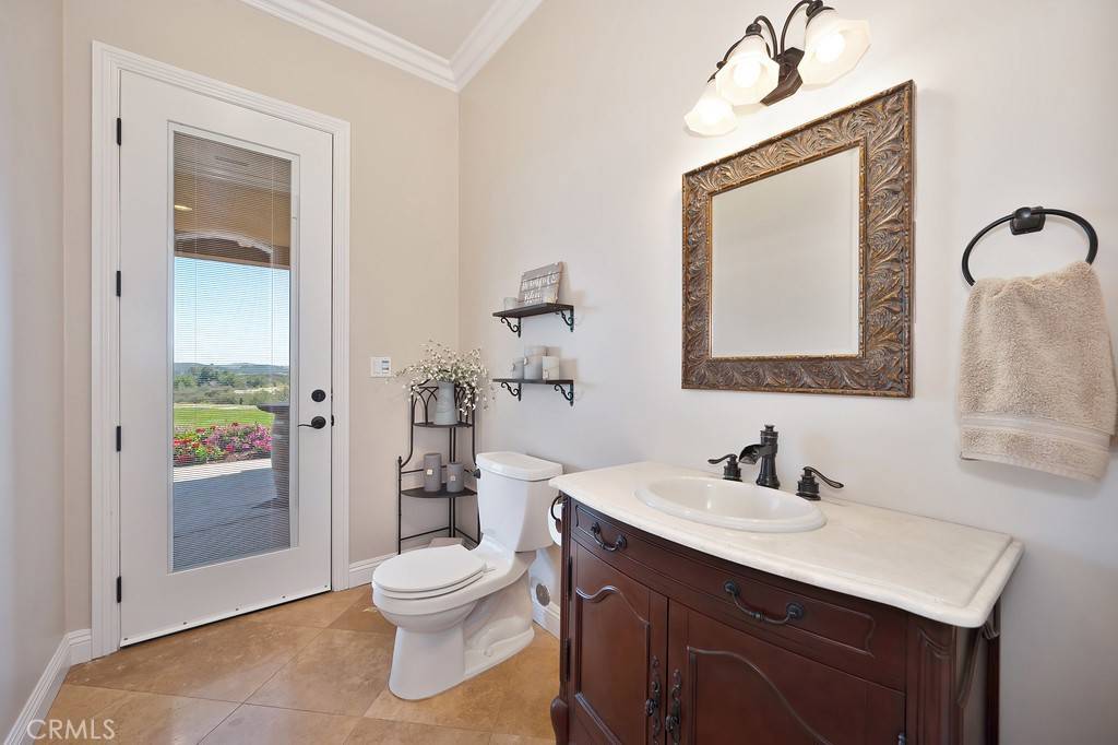 Murrieta, CA 92562,21650 The Trails CIR