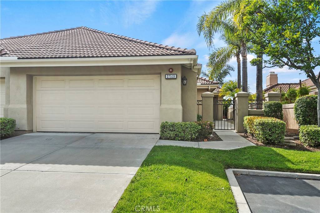 San Juan Capistrano, CA 92675,27519 Via Montoya