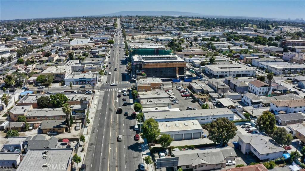 Inglewood, CA 90043,6325 Crenshaw BLVD