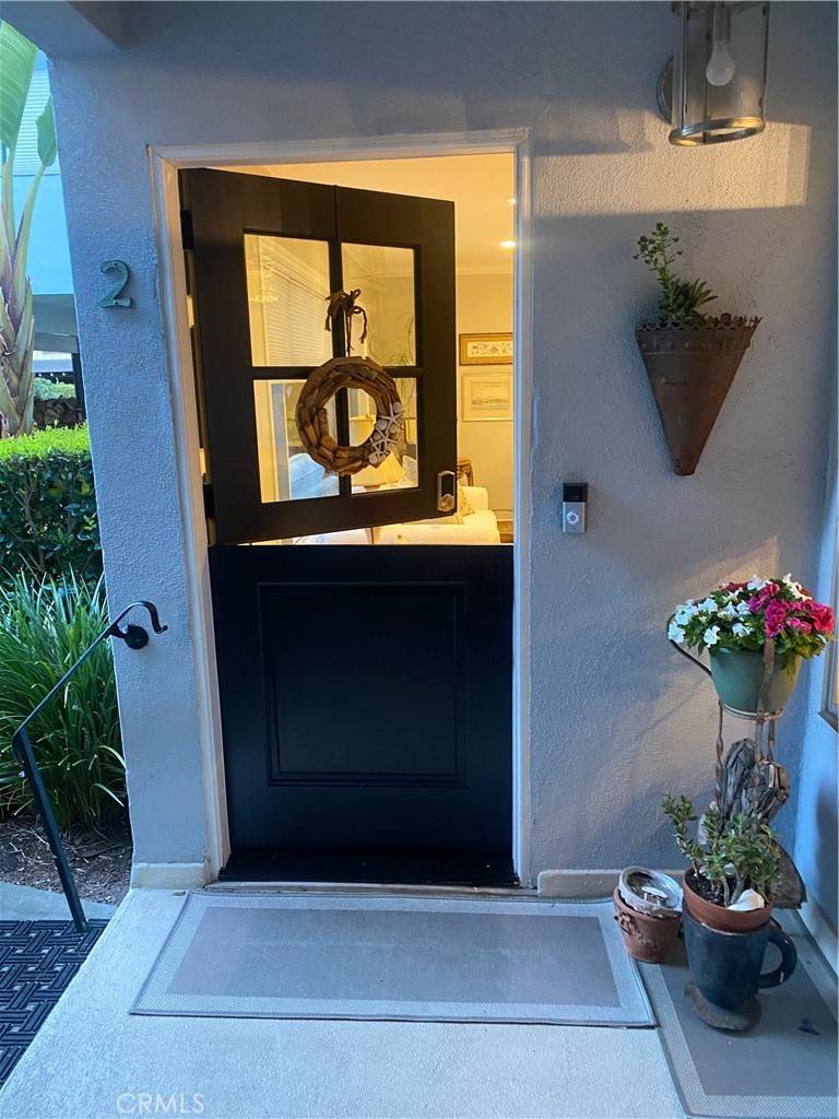 Laguna Beach, CA 92651,255 Cypress DR #2