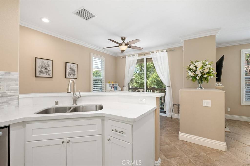 Ladera Ranch, CA 92694,70 Sansovino