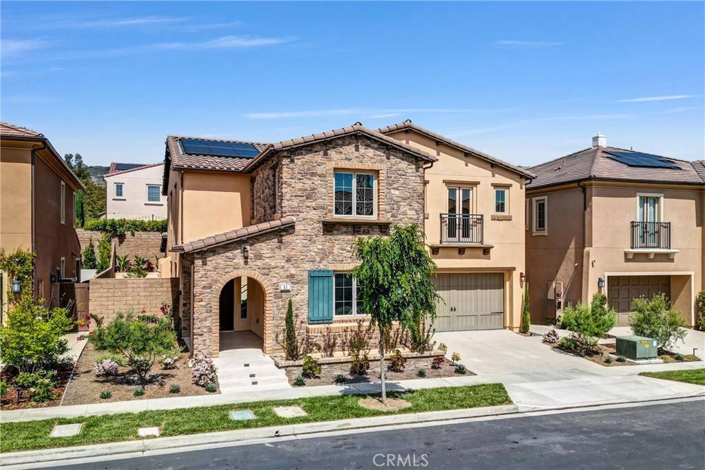 Irvine, CA 92602,63 Poncho