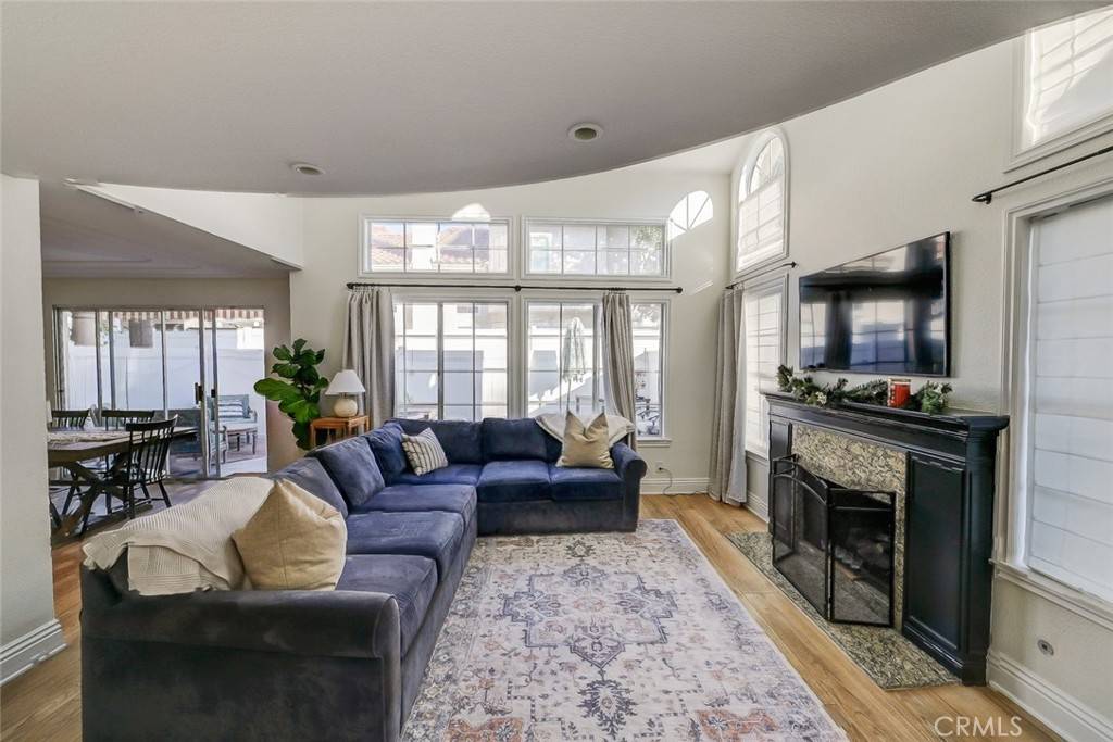 Rancho Santa Margarita, CA 92688,10 Buttercup