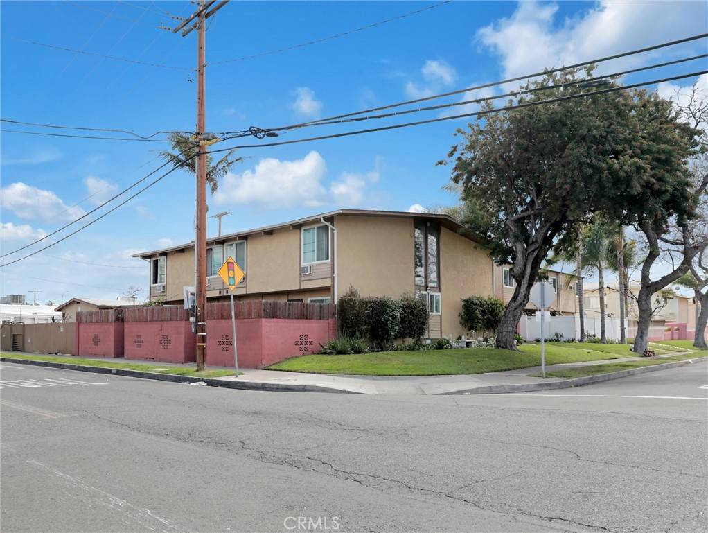 Anaheim, CA 92804,808 S Falcon ST #D
