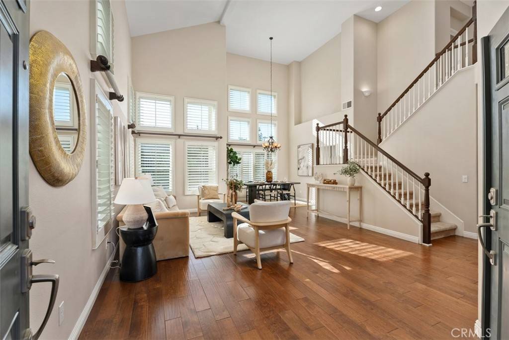 Rancho Santa Margarita, CA 92688,41 Via Bandada