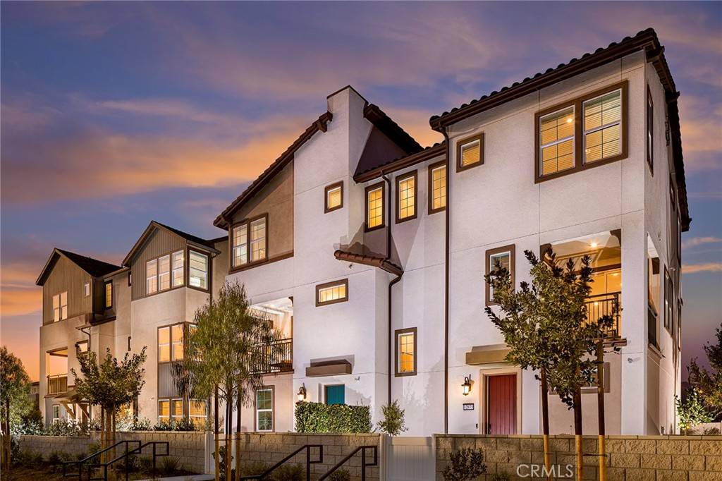Eastvale, CA 92880,12777 Sila WAY