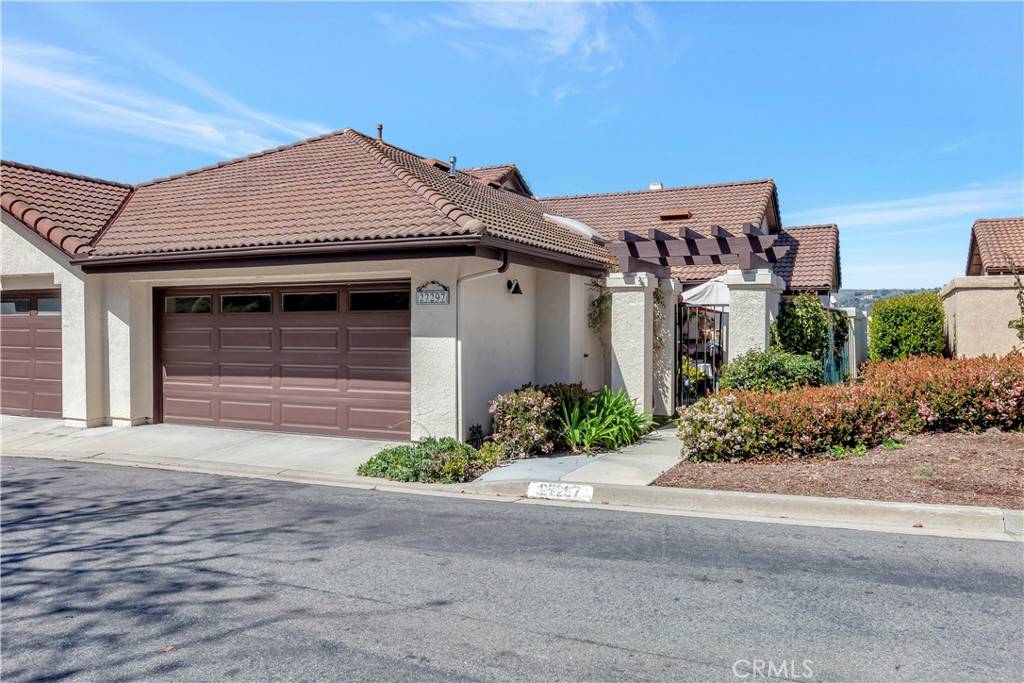San Juan Capistrano, CA 92675,27297 Via Capri